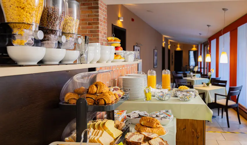 Bazilika alatti Panzi Esztergom