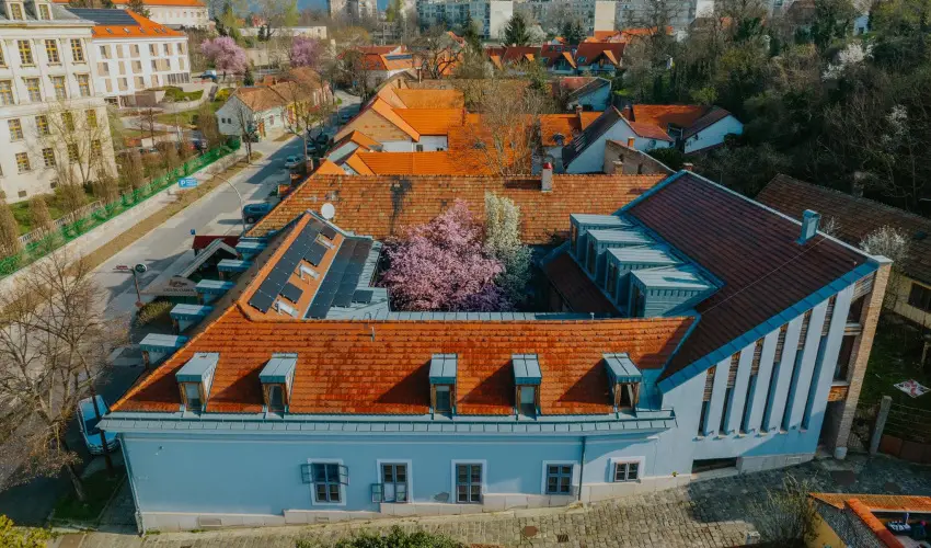 Bazilika alatti Panzi Esztergom