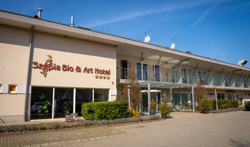 Sz�pia Bio & Art Hotel Zs�mb�k
