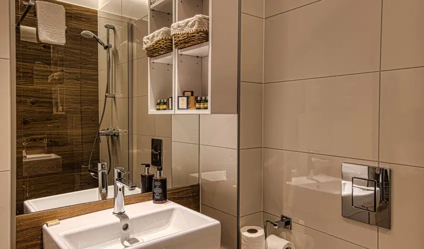 Cardoner Hotel Pilisszentkereszt