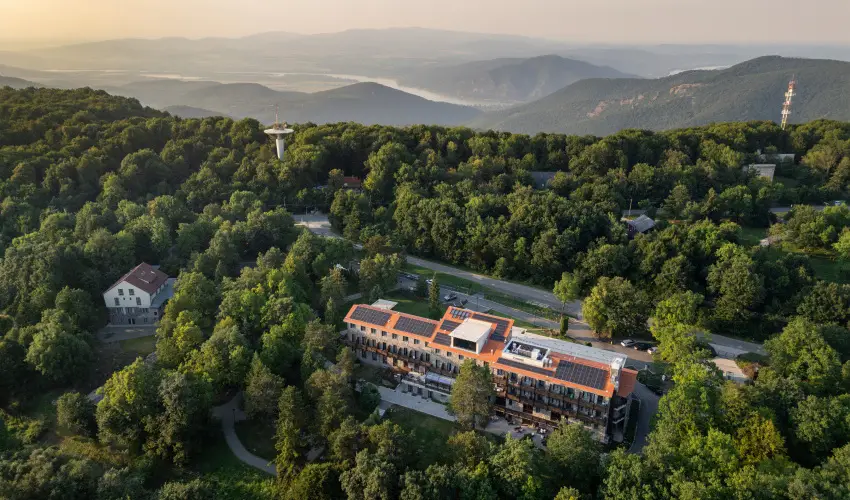 Cardoner Hotel Pilisszentkereszt