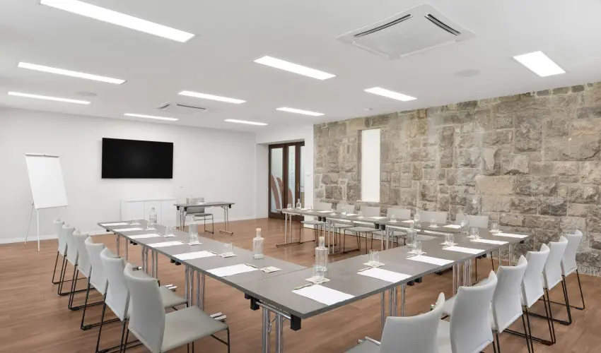 Cardoner Hotel Pilisszentkereszt