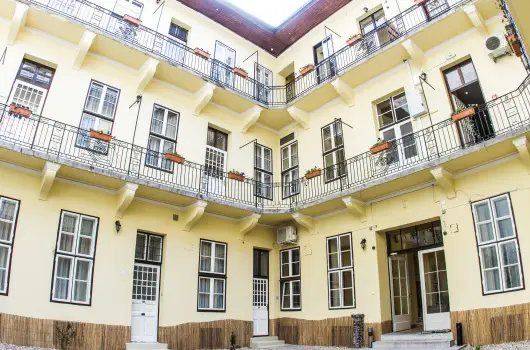 Central Hotel 21, Budapest, Visegr�d - 26 km