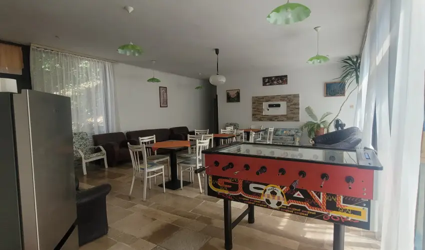 Ez�stfeny� �d�l� Visegr�d