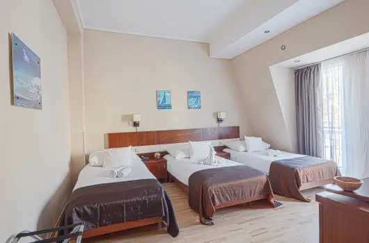 Holiday Beach Budapest Wellness Hotel with Sauna Park, Budapest, Visegrd - 18 km