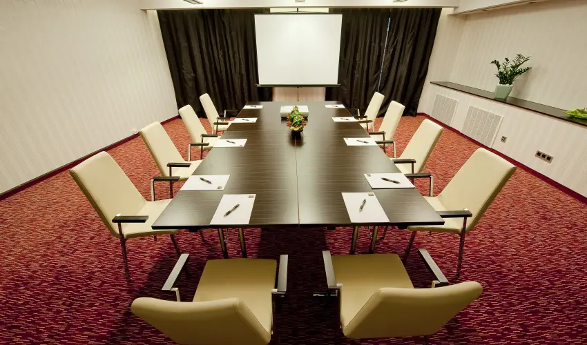 Abacus Business & Wellness Hotel Herceghalom