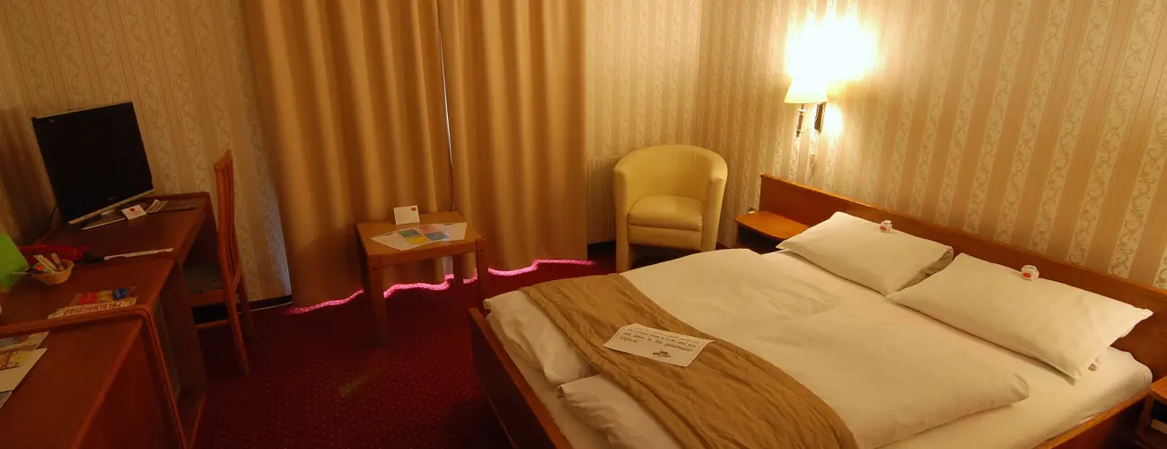 Amadeus Szlloda Budapest - Napi r 