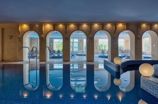 Hotel Bellevue, Esztergom, Visegr�d - 15 km