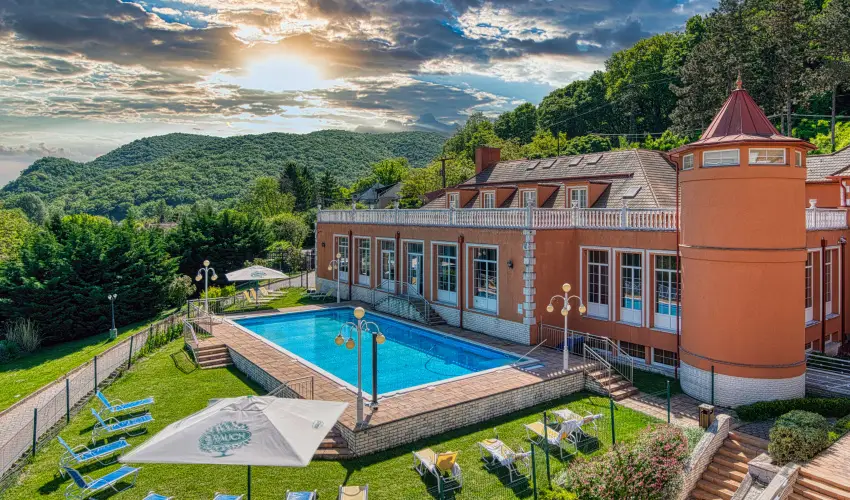 Hotel Bellevue Esztergom