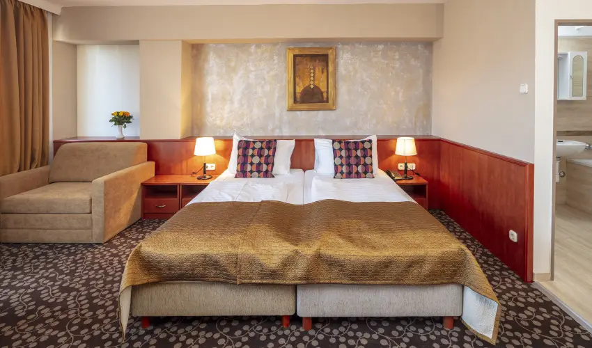 Hotel Charles Budapest