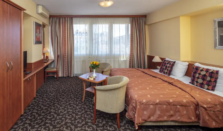 Hotel Charles Budapest