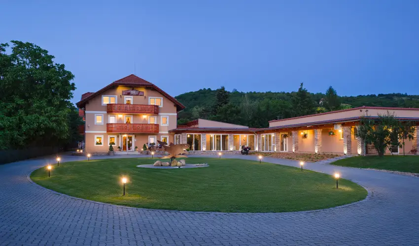 Hotel Honti Wellness és Konferencia Szálloda Visegrád