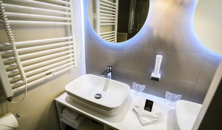 The Hotel Unforgettable - Hotel Tiliana by Homoky Hotels Budapest