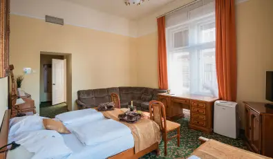 City Hotel Uni  Budapest