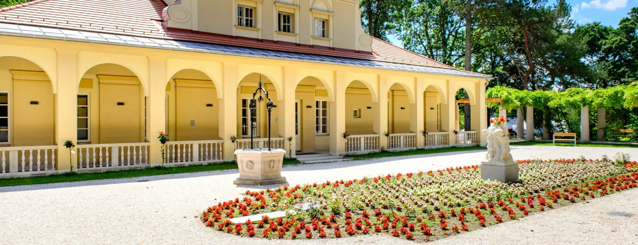 Klebelsberg Kastly Budapest - Napi rak reggelivel (1 jtl)