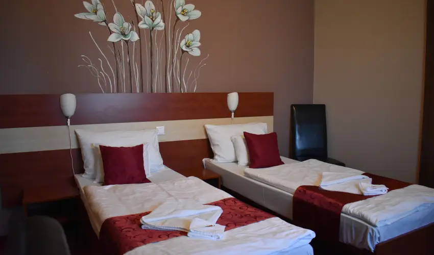 Libra Hotel Veresegyhz