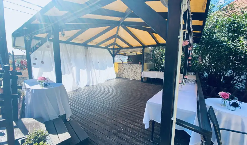 Libra Hotel Veresegyhz